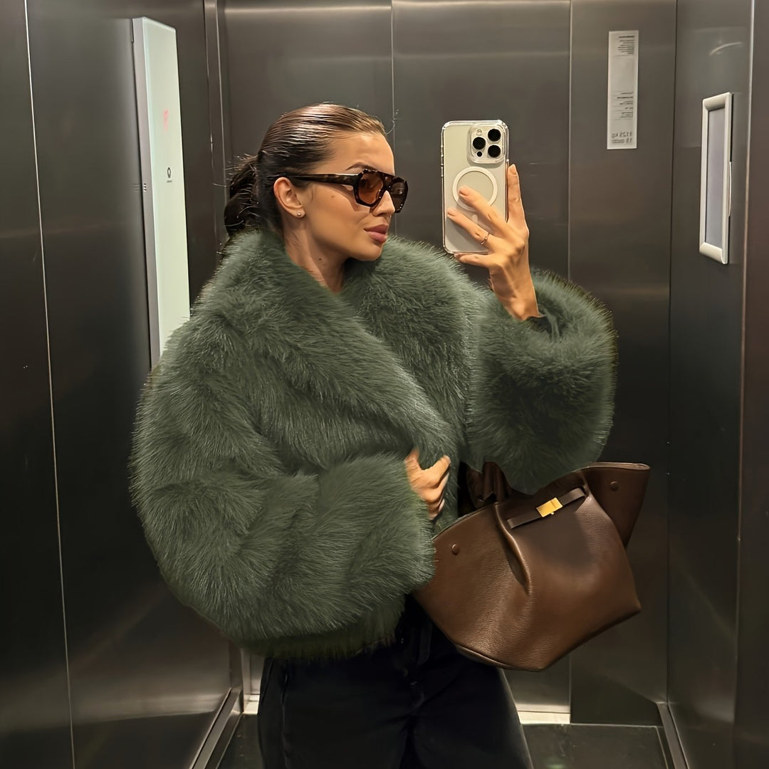 Plush Short Jacket for Women - Cozy Warmth