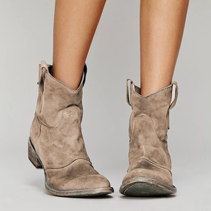 Alessia | Chic Ankle Boots for All-Day Comfort