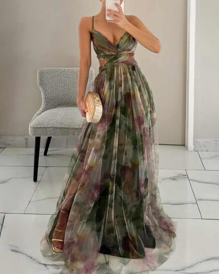 Giselle - Charming Maxi Dress with Floral Print