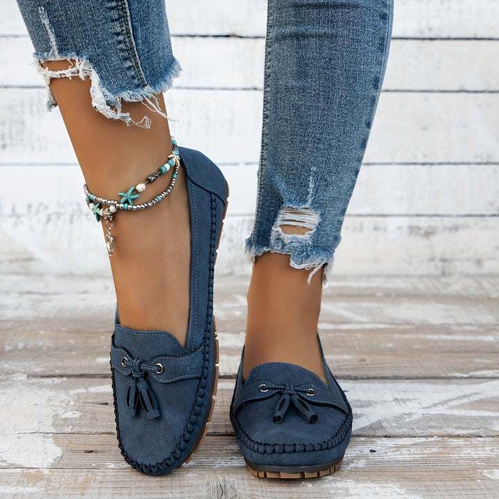 Nadine – Classic Loafers with Tassel Detail