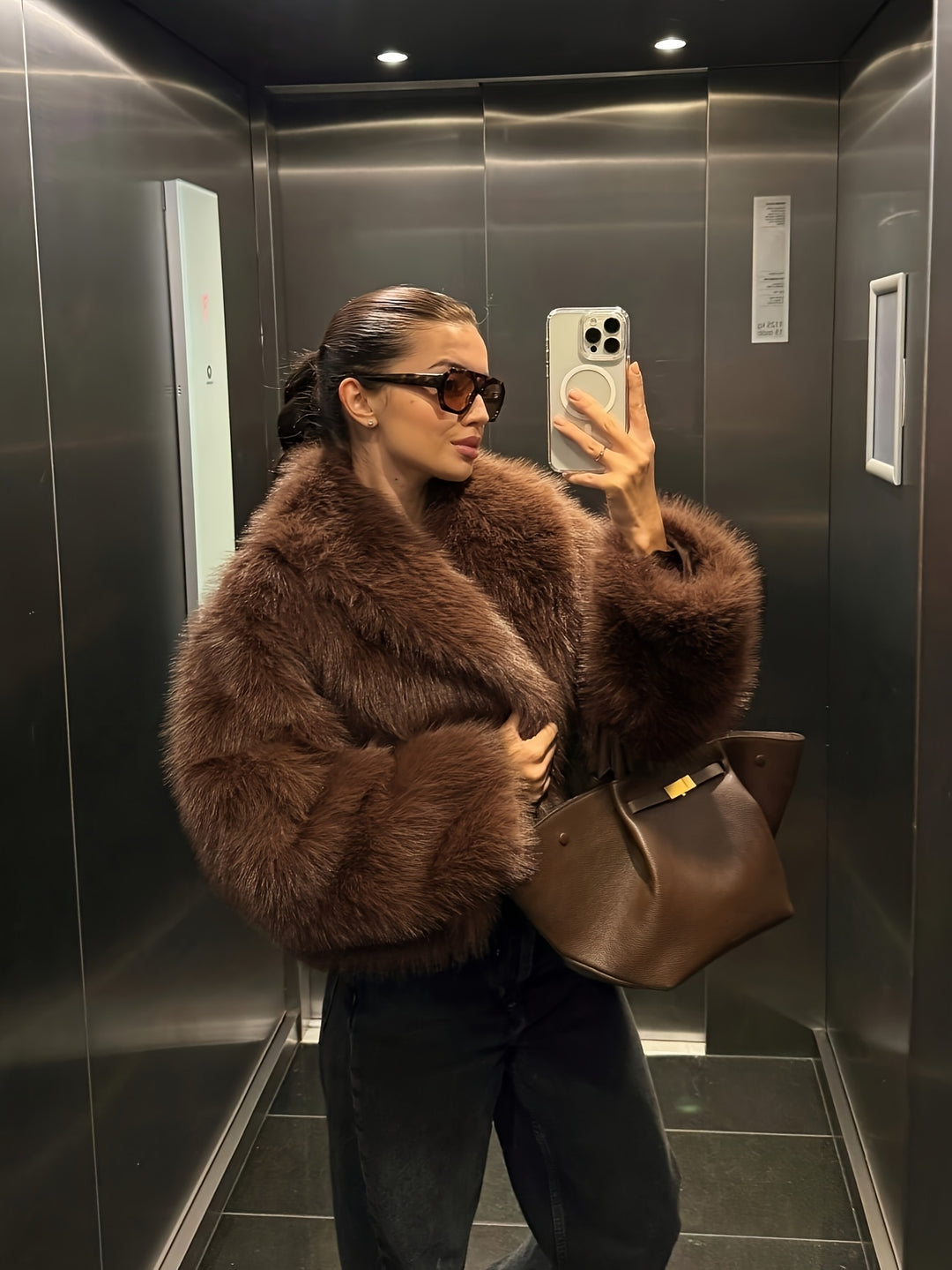 Nep Winter Warme Mode Pluche Korte Jas voor Vrouwen