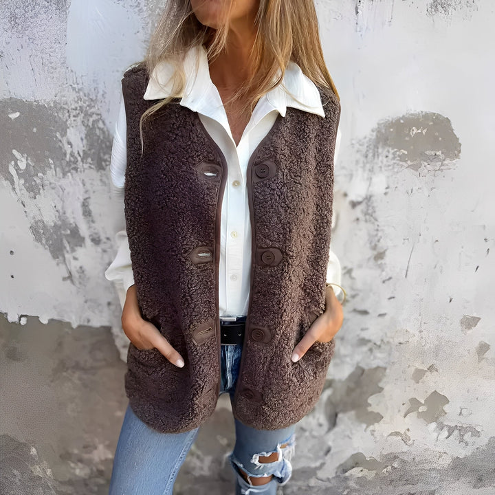 SOPHIA | VEST WITH WARMTH AND STYLE
