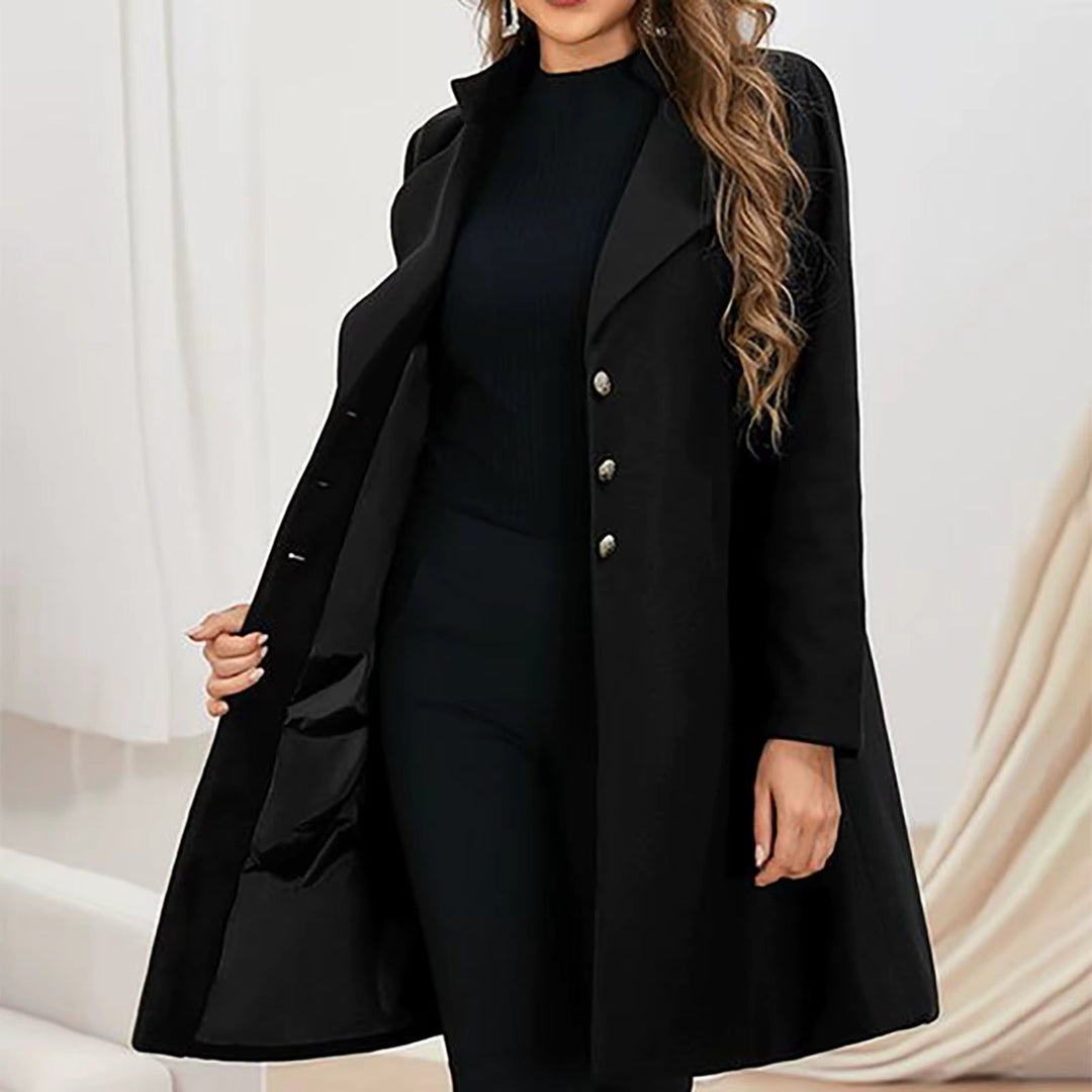 Eliza – Elegant and Warm Coat