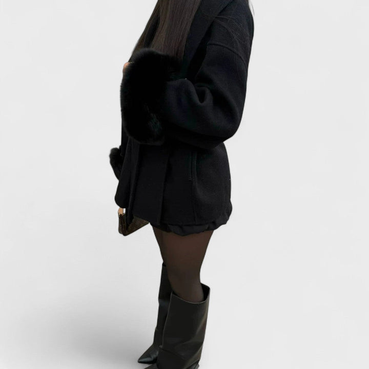 BONNIE | ELEGANT COAT WITH FAUX FUR DETAILS