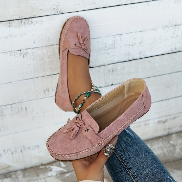 Nadine – Classic Loafers with Tassel Detail