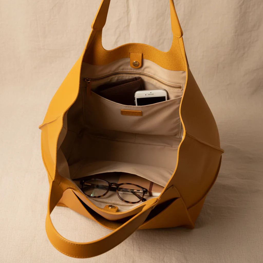Simple Chic Tote Bag